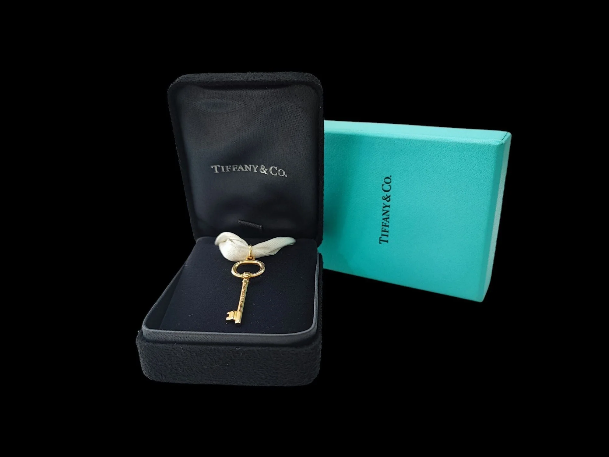 Tiffany key pendant - Image 3
