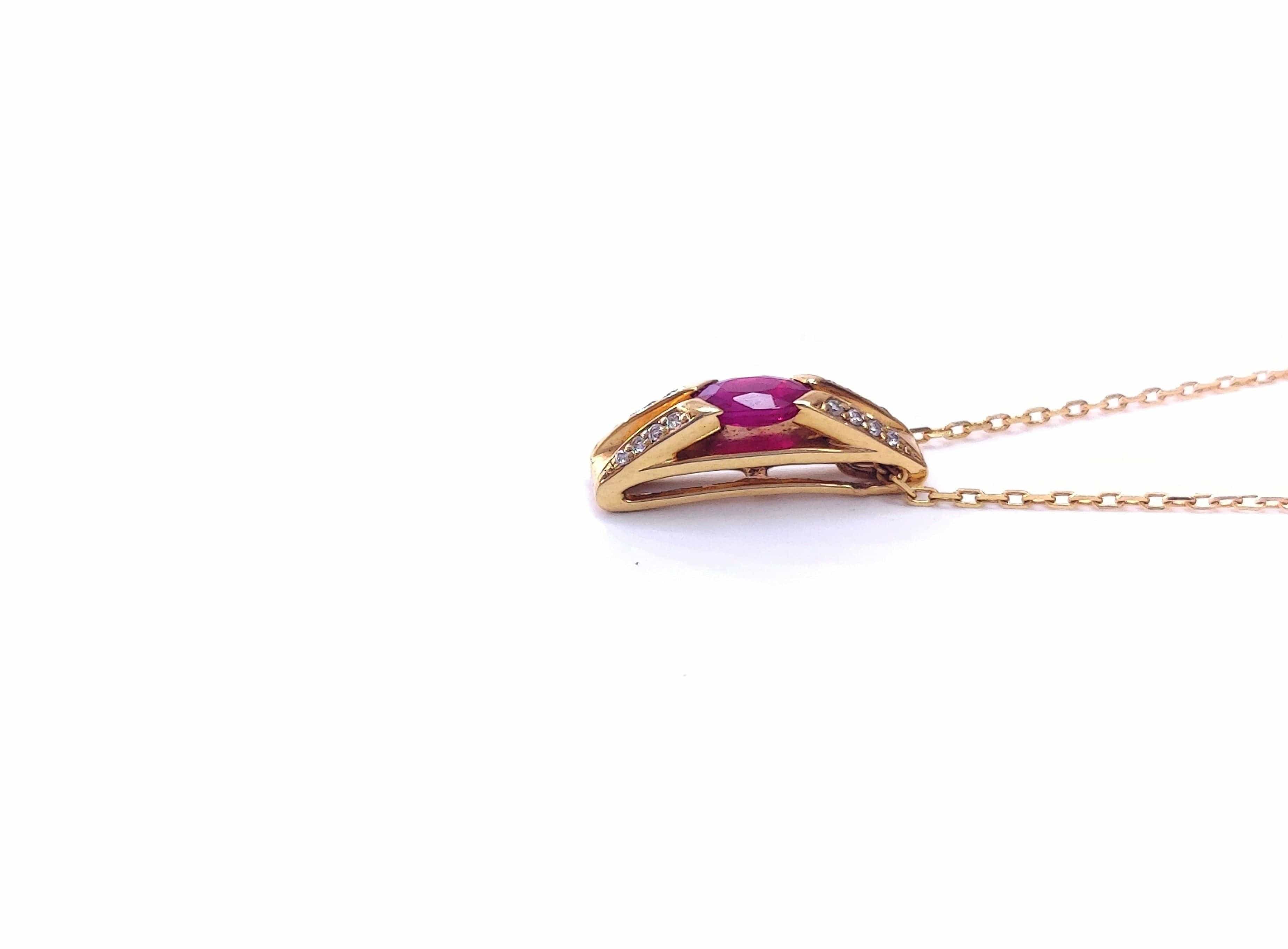 Yellow gold, ruby and diamond pendant - Image 4