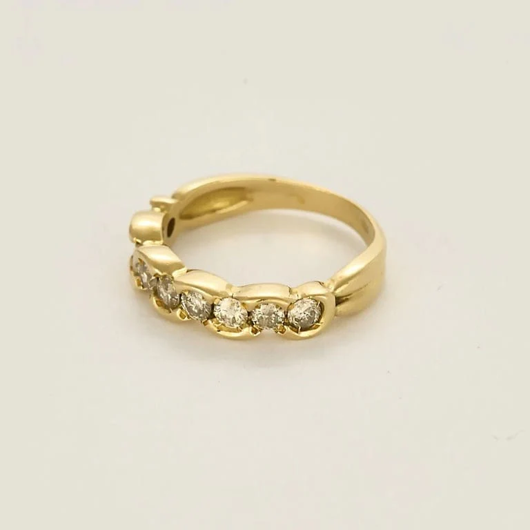 Wedding band The 9 Yellow Gold Diamonds  - Image 3