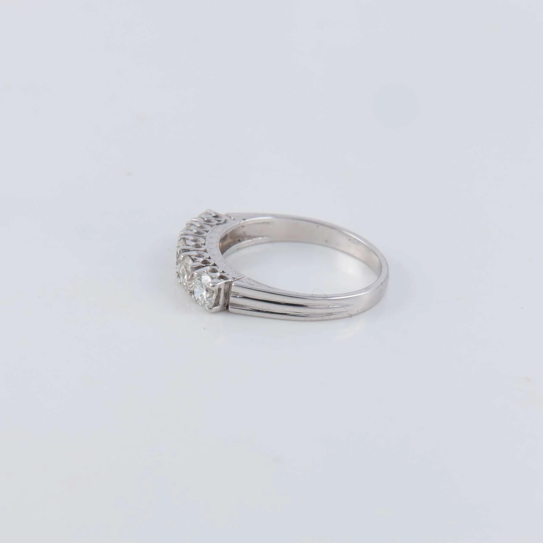 5 Diamond Wedding Ring - Image 3