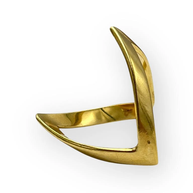 Open chevron ring in 18k yellow gold  - Image 5