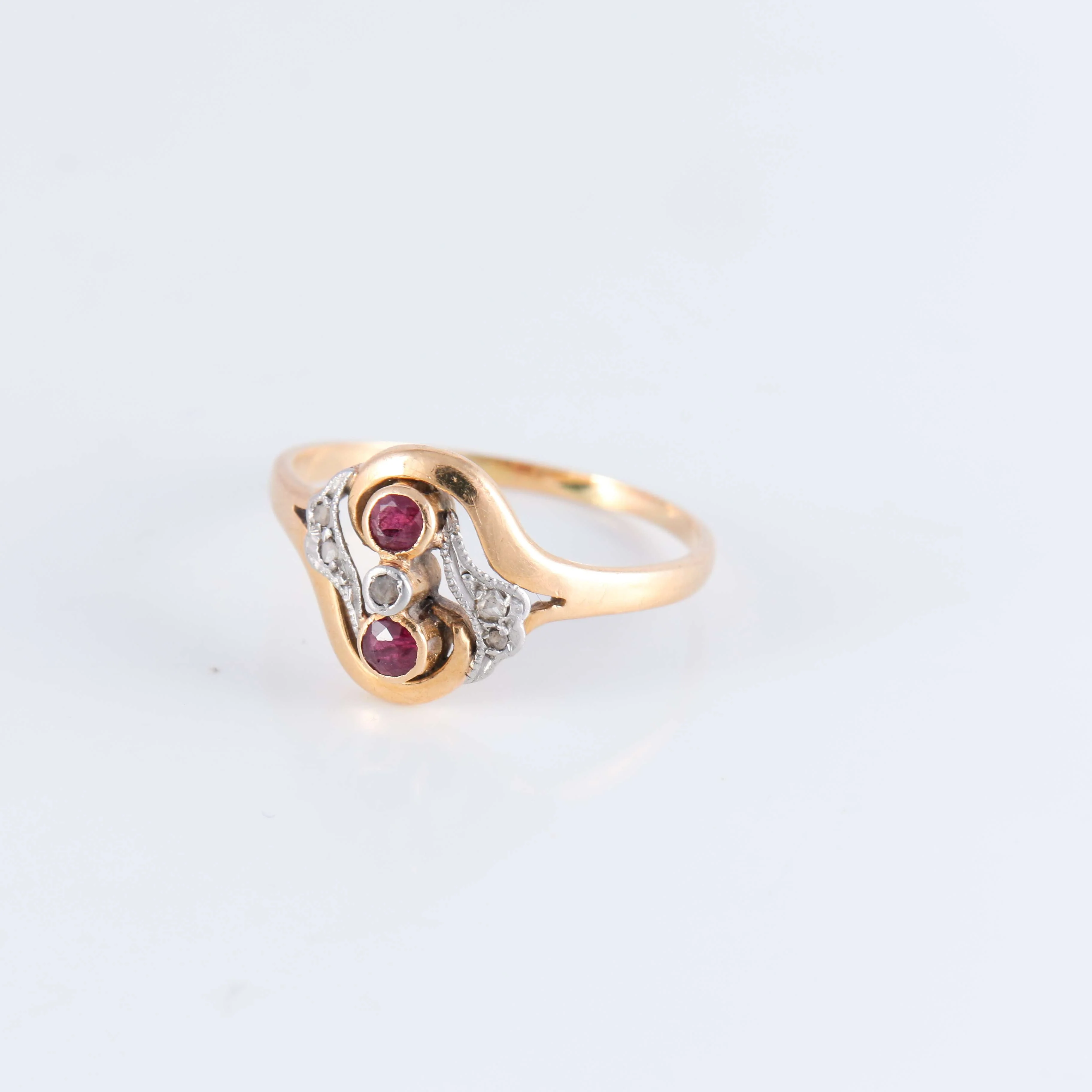 Two Ruby Diamond Ring - Image 4