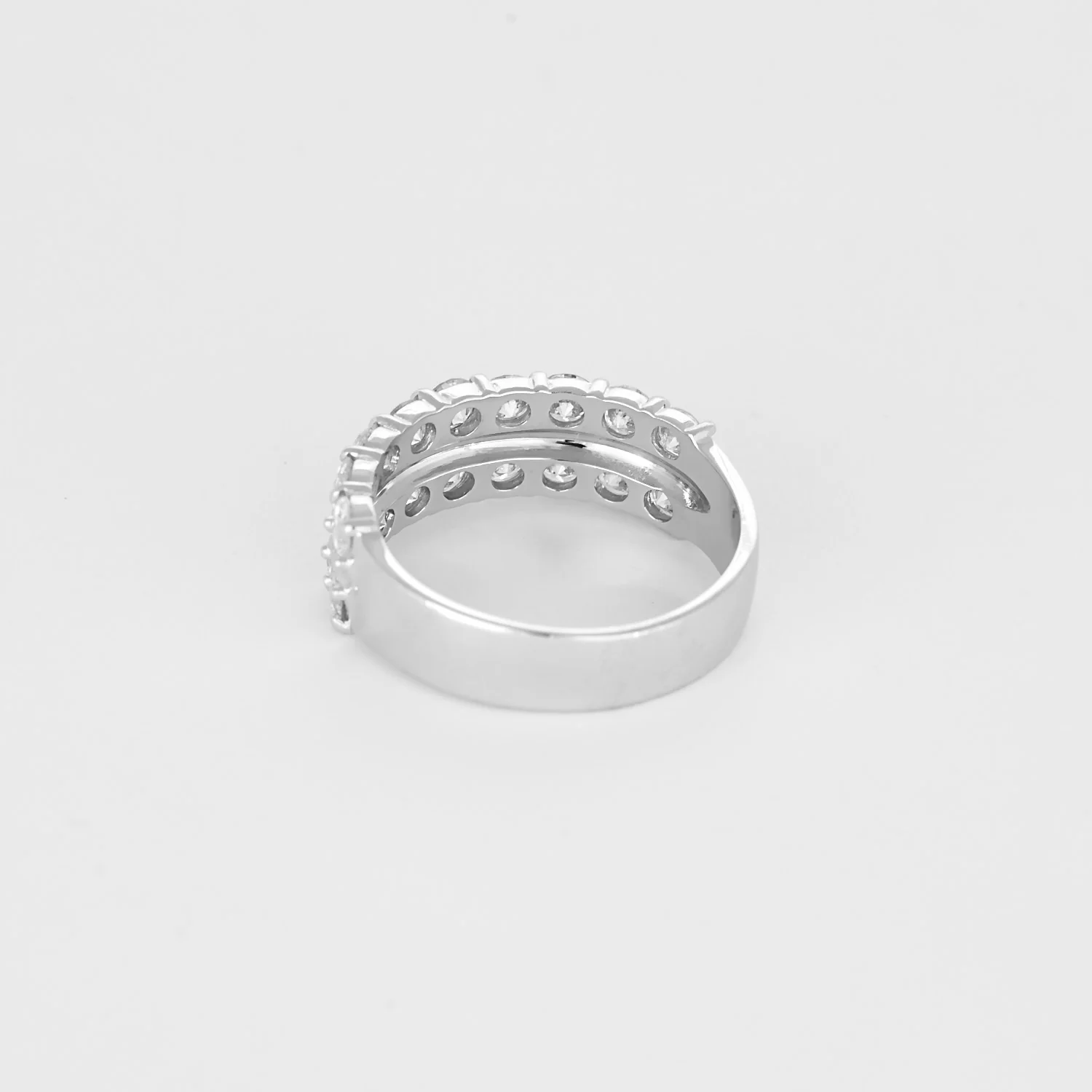 Double band ring in white gold and diamonds  - Image 5
