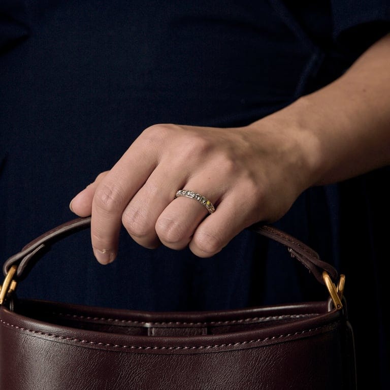 Ring in platinum and diamonds  - Image 2
