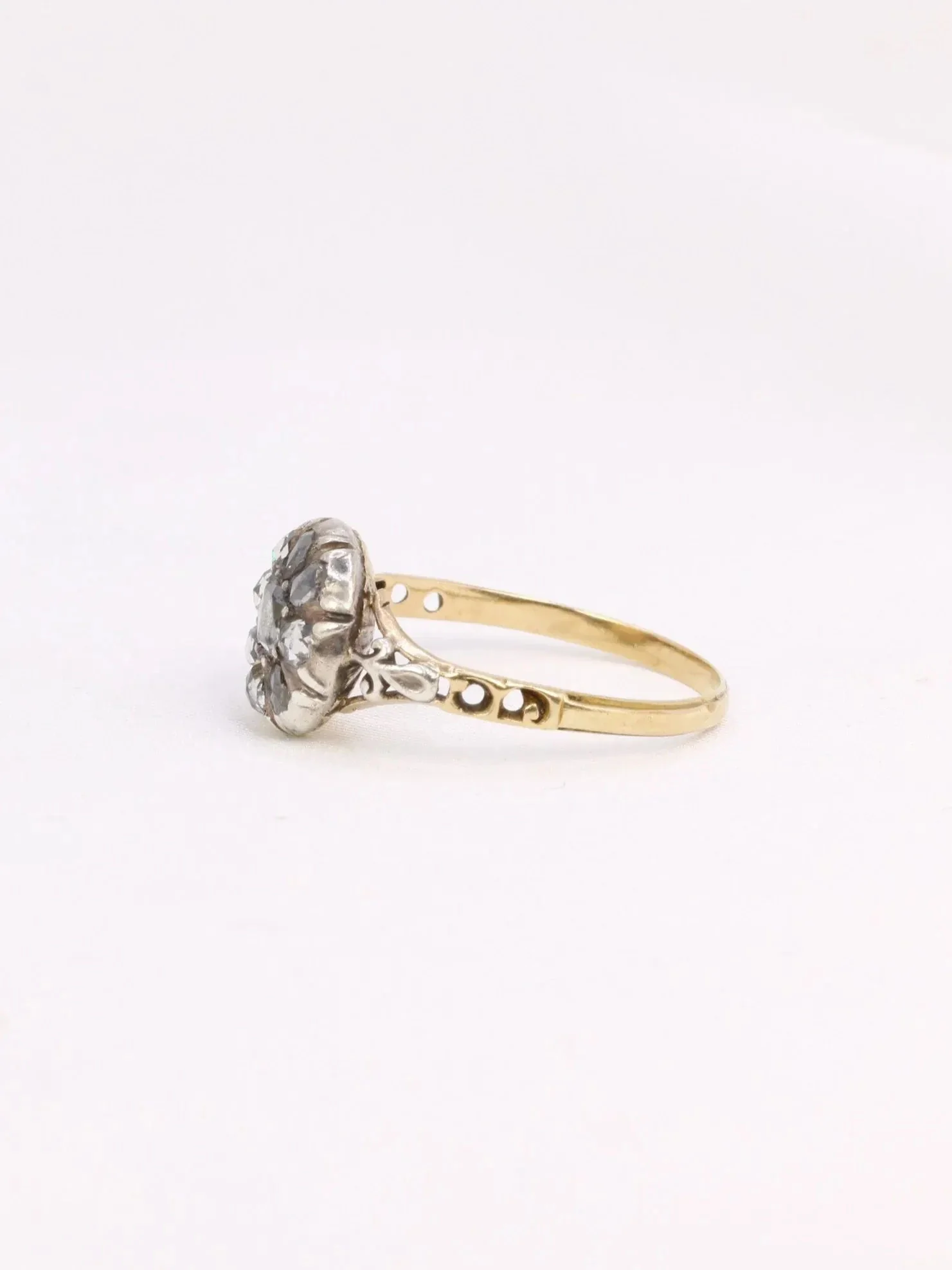Ring Daisy old, rose cut diamonds - Image 4