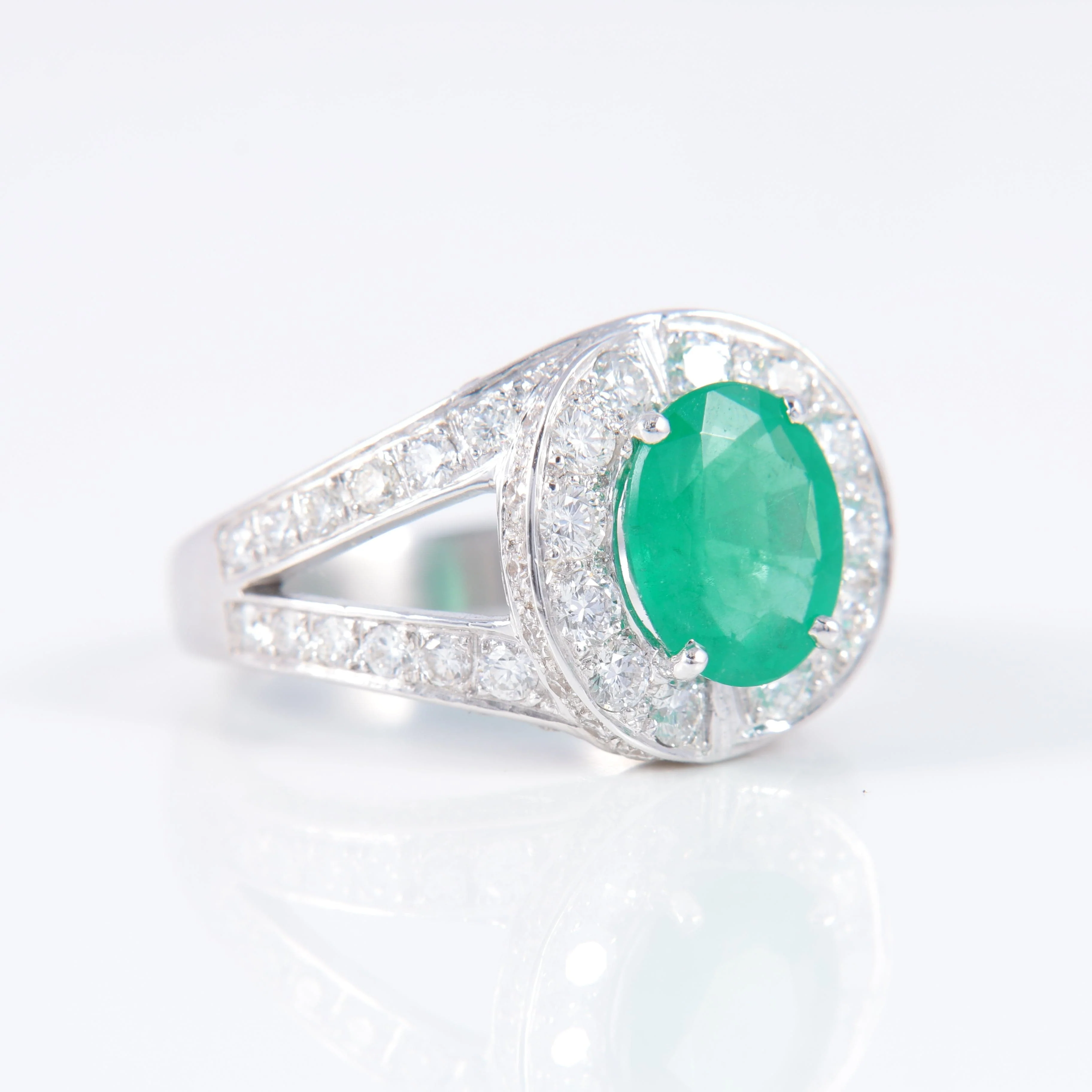 Emerald Diamond Bangle Ring - Image 4