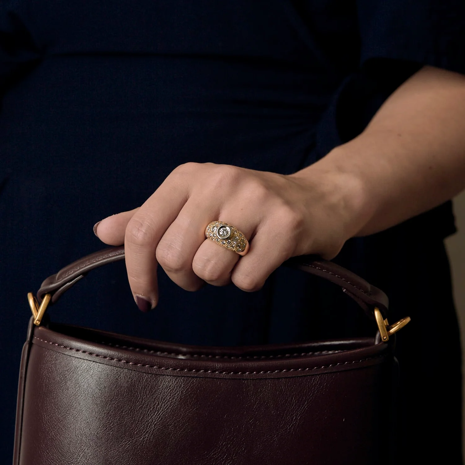 Yellow and white gold bangle ring, diamonds.  - Image 2