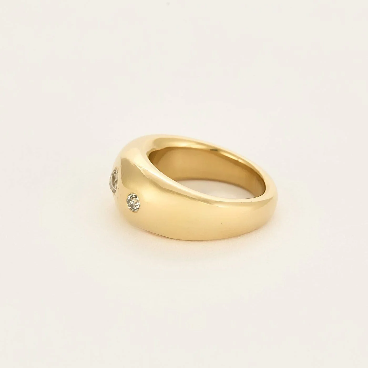 Yellow gold trilogy diamond bangle ring  - Image 4