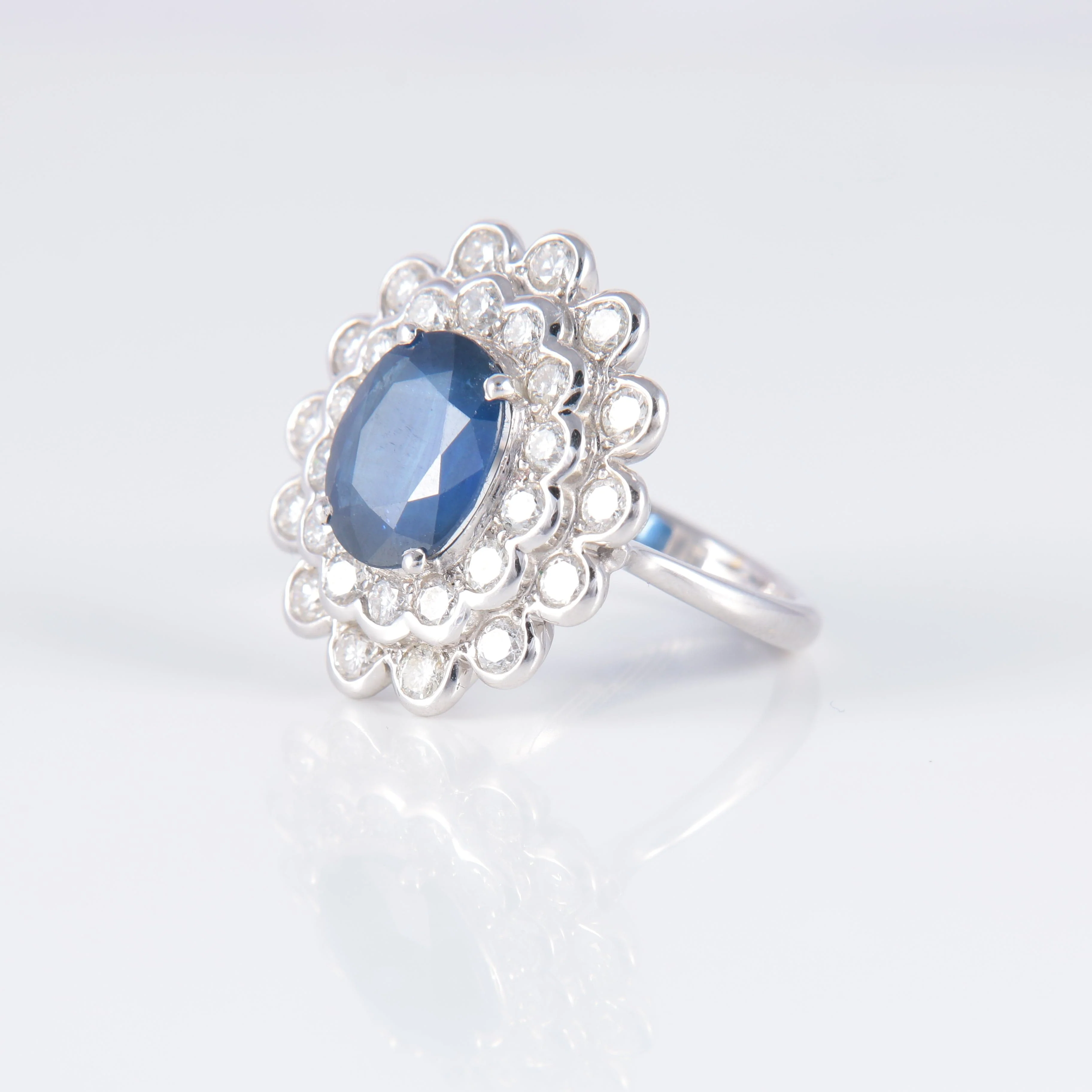 Ring Daisy Sapphire Diamonds - Image 8