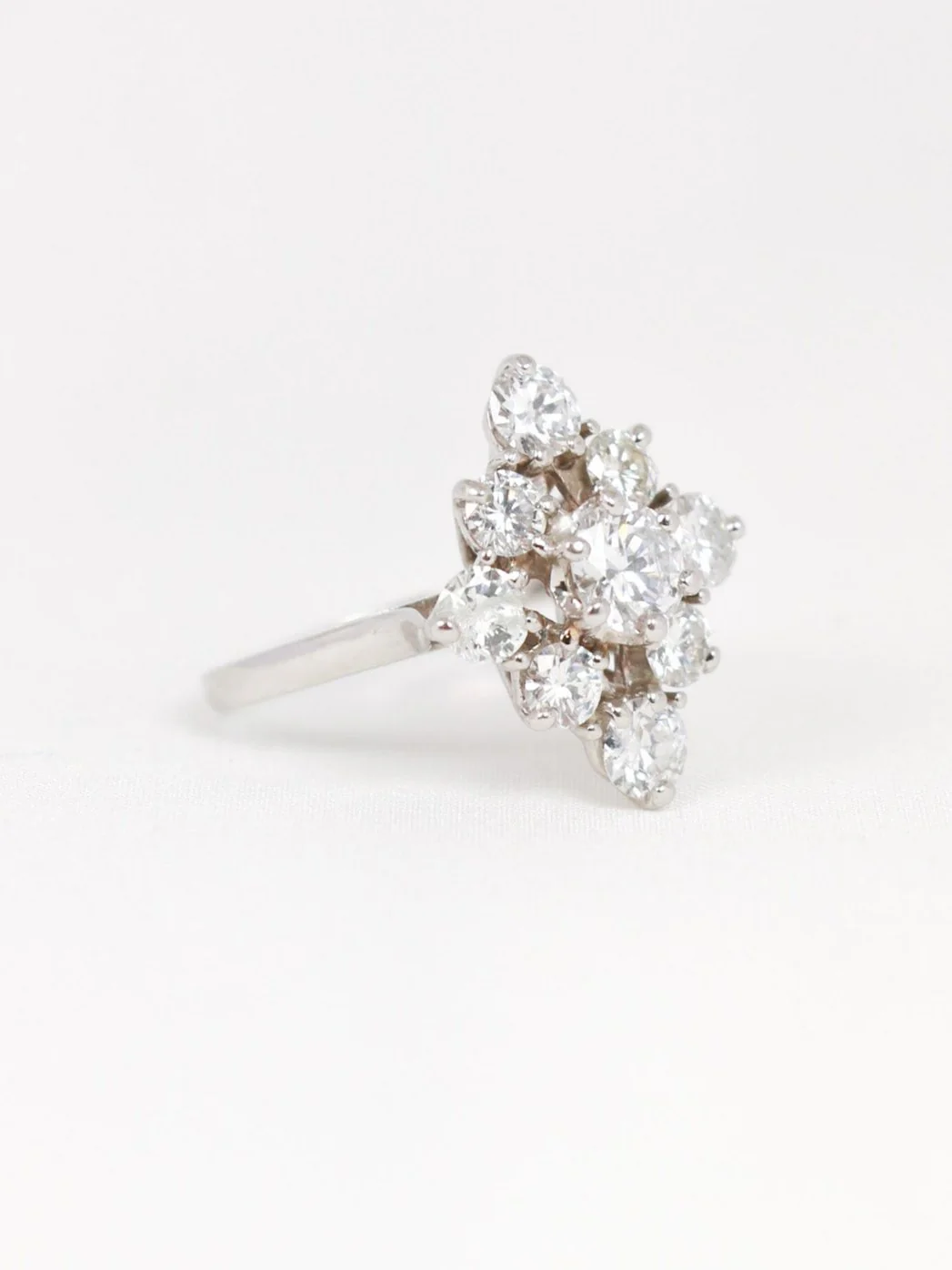 Marquise gold diamond ring - Image 4