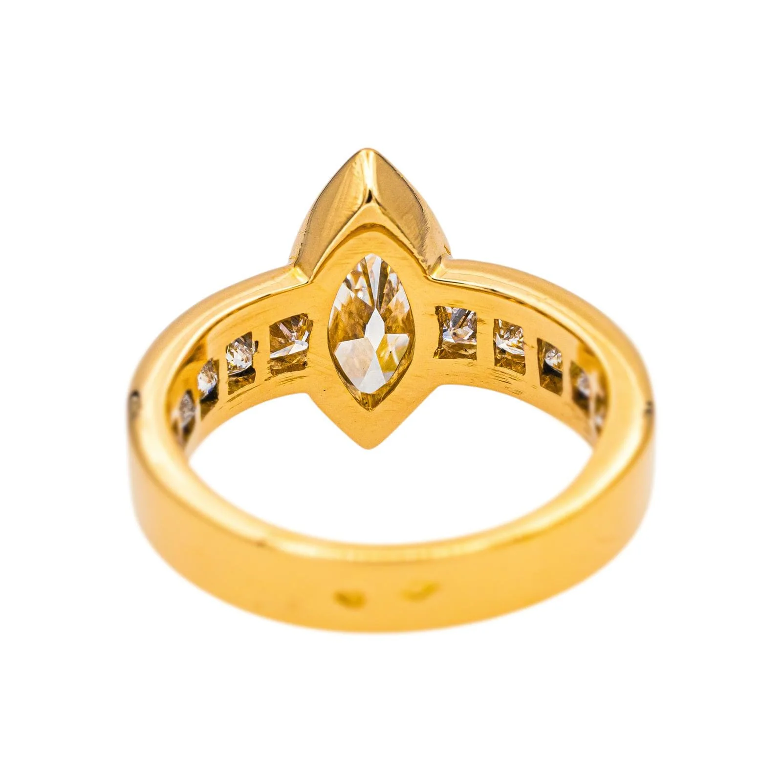 Marquise Ring Yellow Gold Diamond  - Image 6