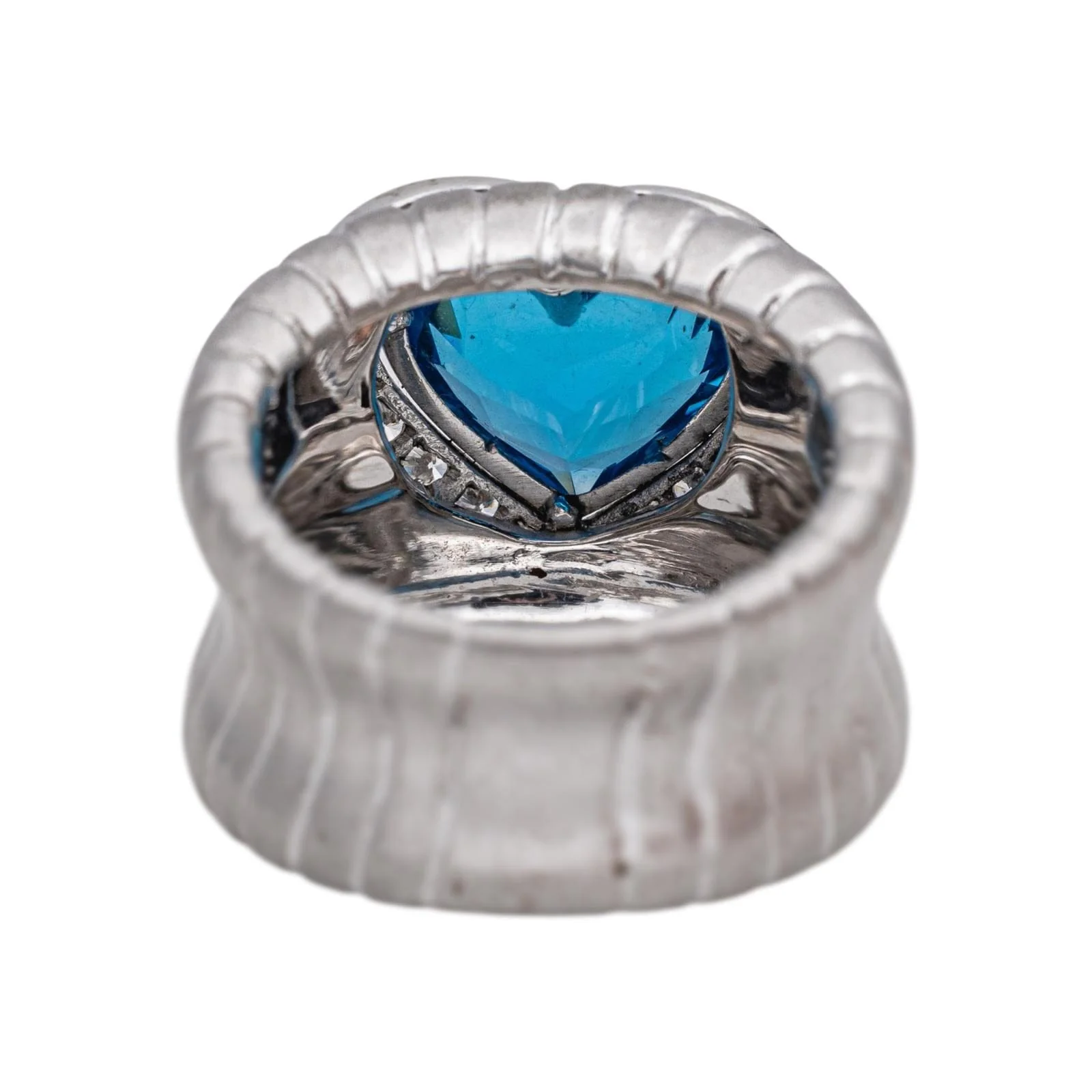 White gold ring Topaz, Diamond  - Image 5