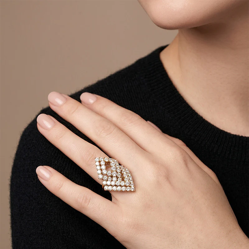 Yellow Gold and Diamond Ring  - Image 3