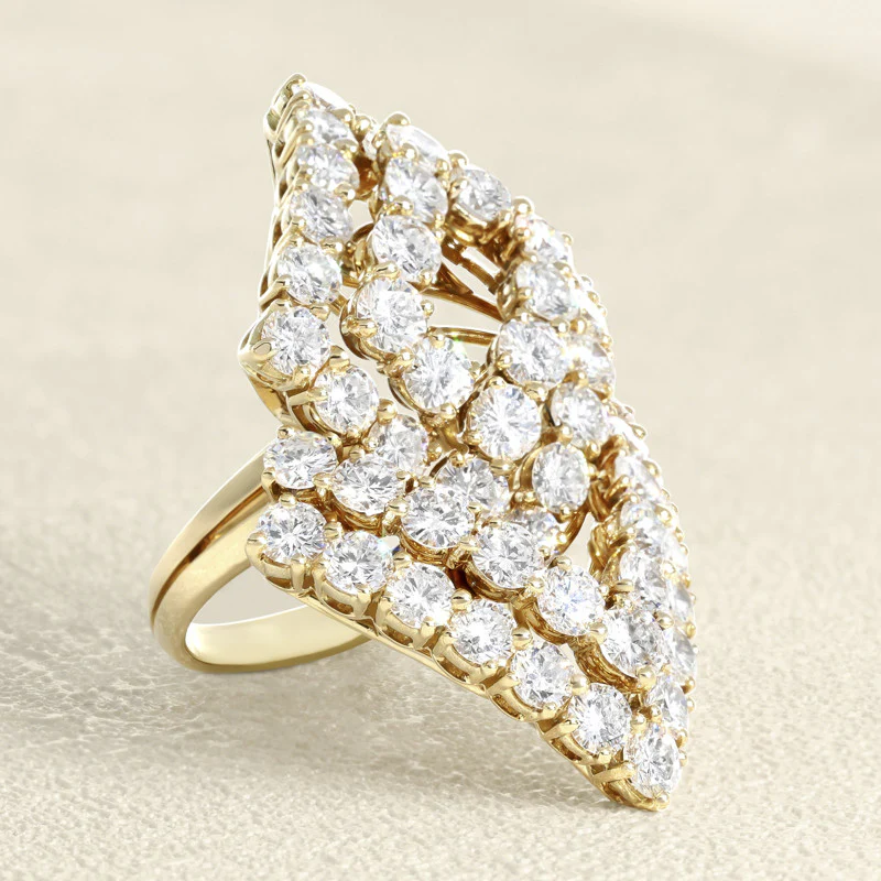 Yellow Gold and Diamond Ring  - Image 5