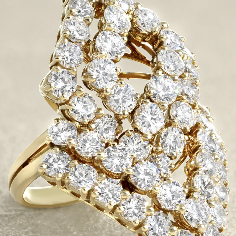 Yellow Gold and Diamond Ring  - Image 7