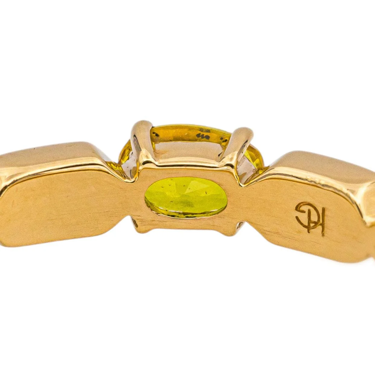 Yellow Gold Ring Sapphire, Mother-of-Pearl, Diamond  - Image 7