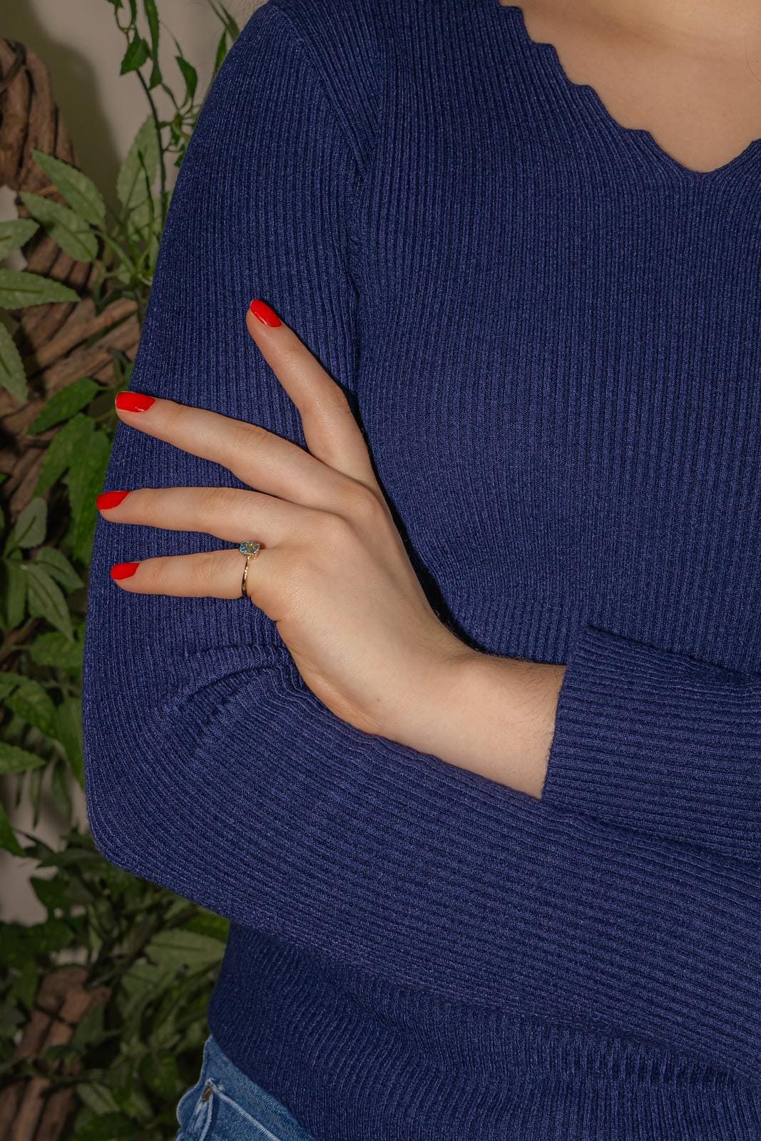 Rose gold Aquamarine ring  - Image 2