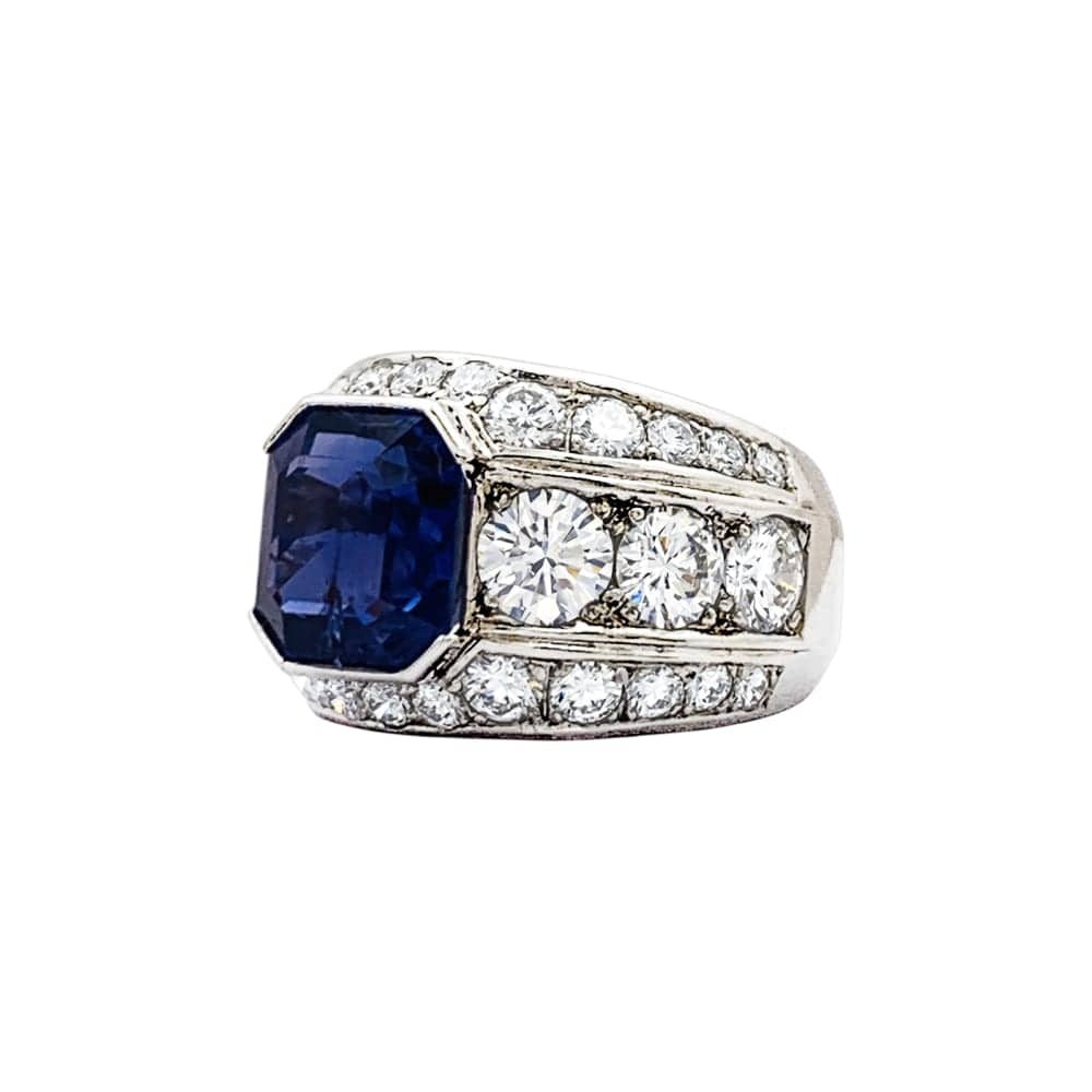 Ring platinum, sapphire and diamonds.  - Image 3
