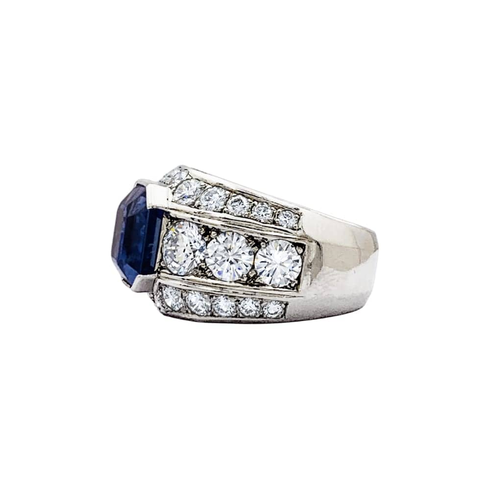 Ring platinum, sapphire and diamonds.  - Image 4