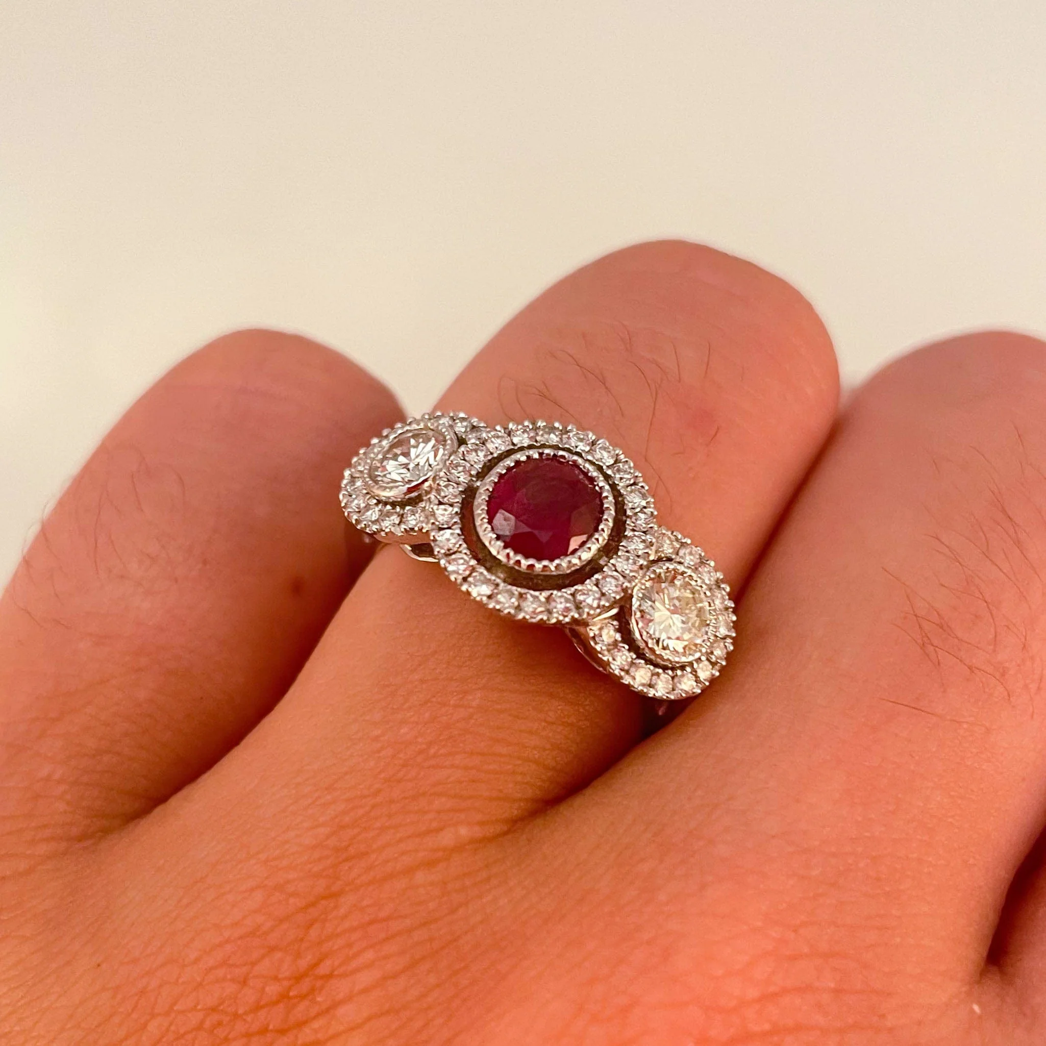 Exceptional Ruby Ring - Image 3