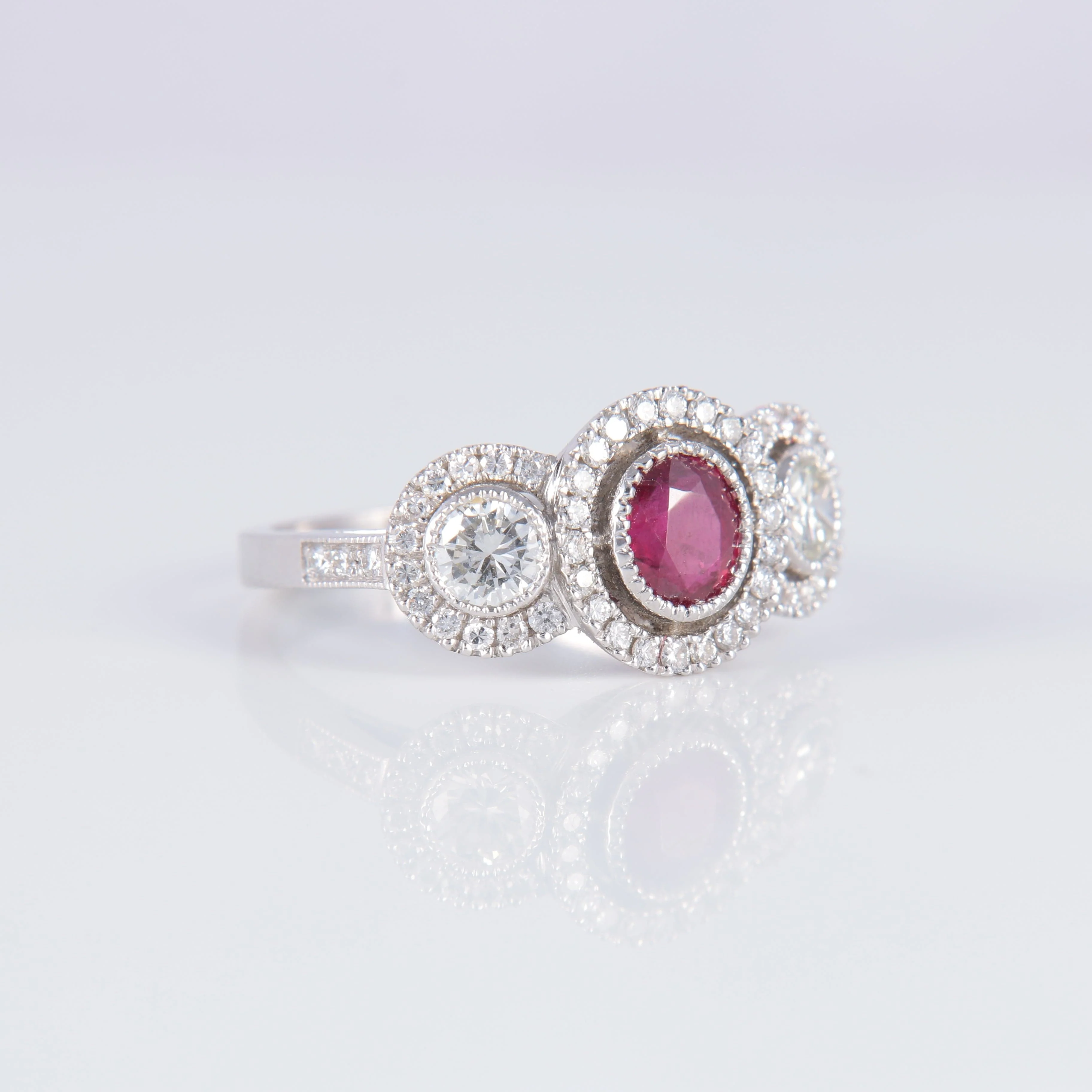 Exceptional Ruby Ring - Image 4