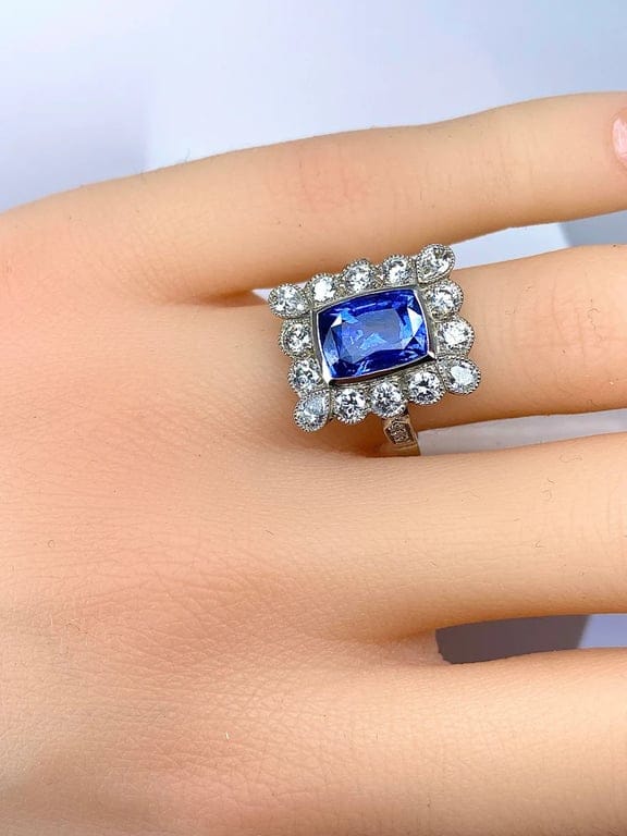 Exceptional Ceylon Sapphire Ring - Image 10