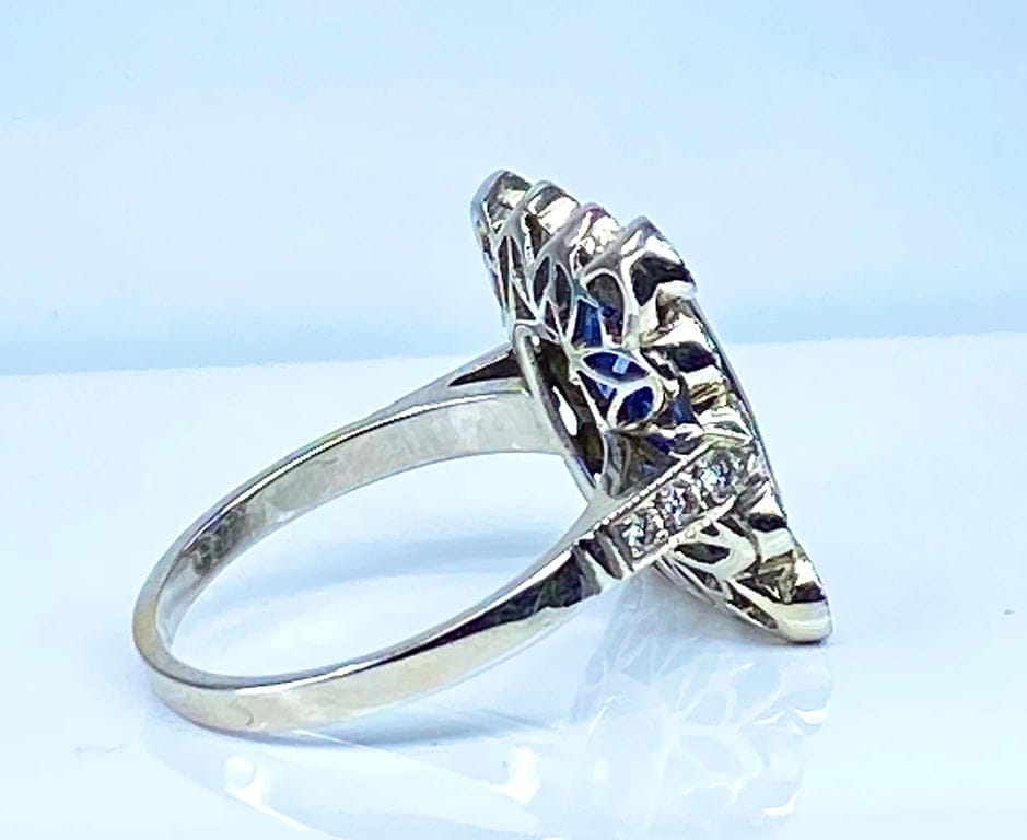 Exceptional Ceylon Sapphire Ring - Image 6