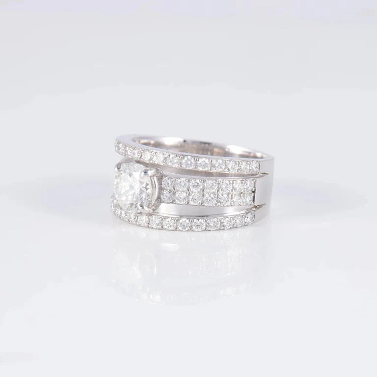 Solitaire Ring 0.98ct F VS1 - Image 2