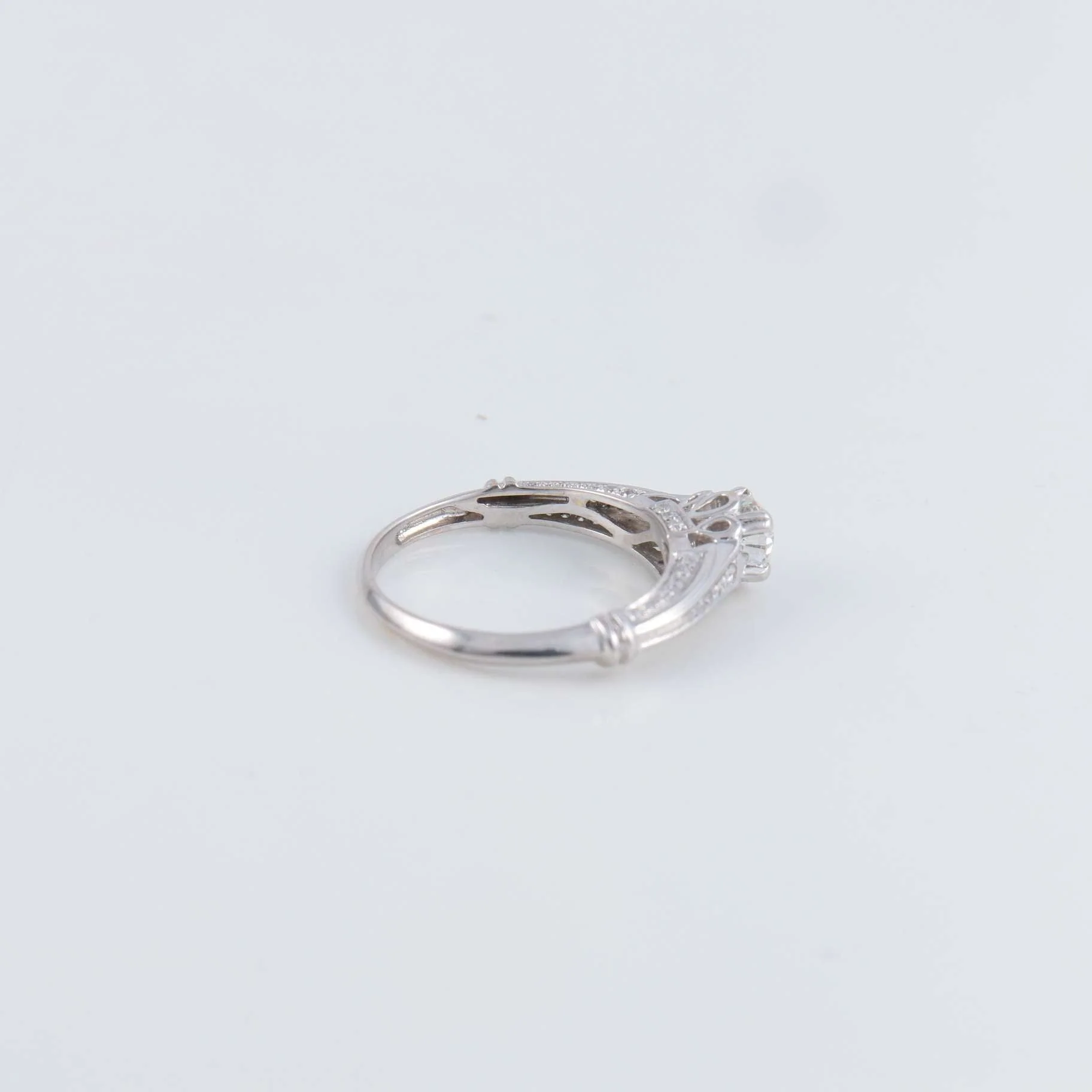 Openwork Solitaire Ring - Image 5