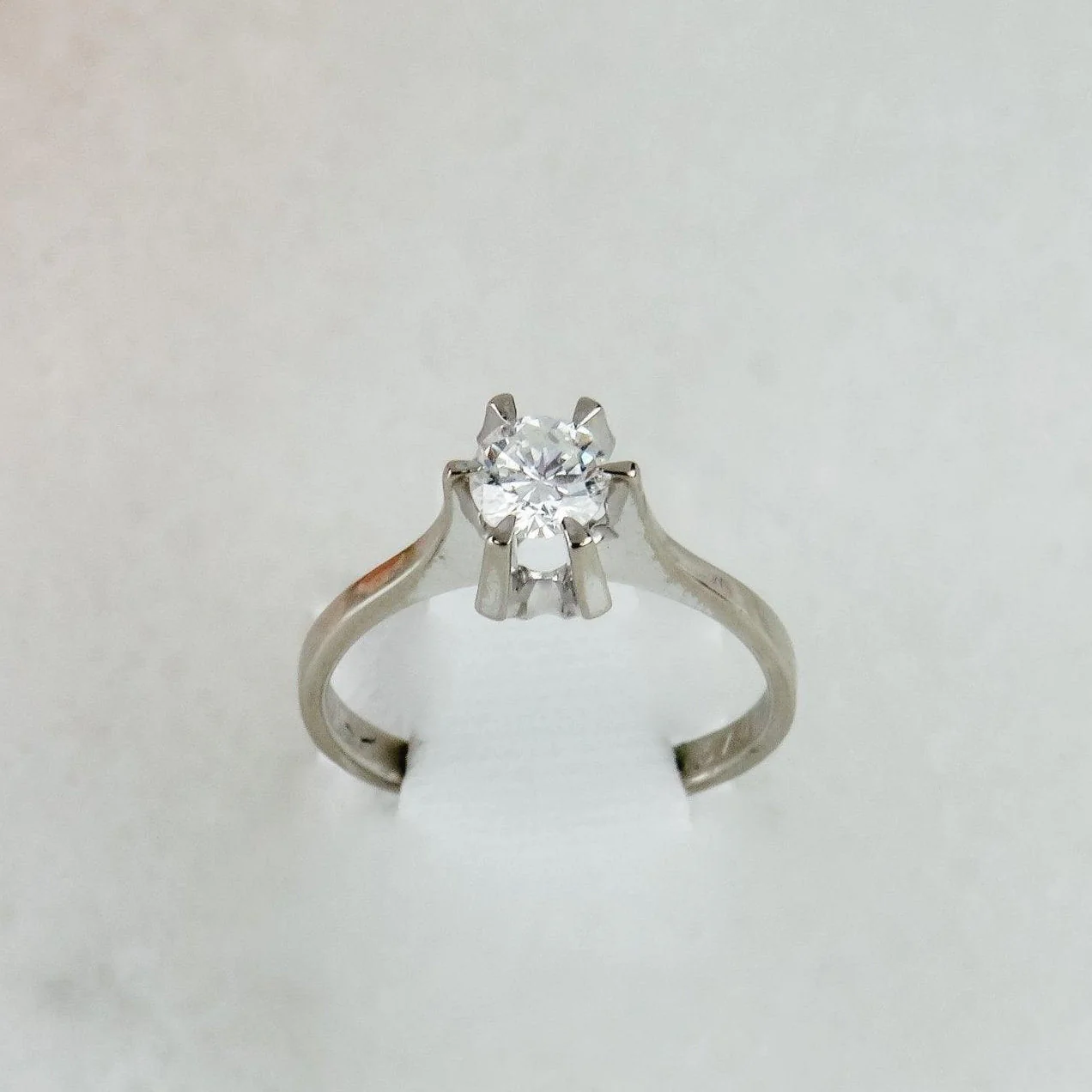 Ring Solitaire - 0.52 ct brilliant cut in 18-carat white gold  - Image 3