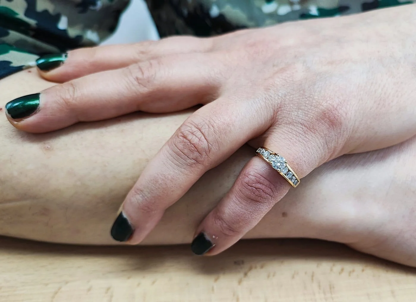 Ring Solitaire - Diamond in 18K yellow gold  - Image 2