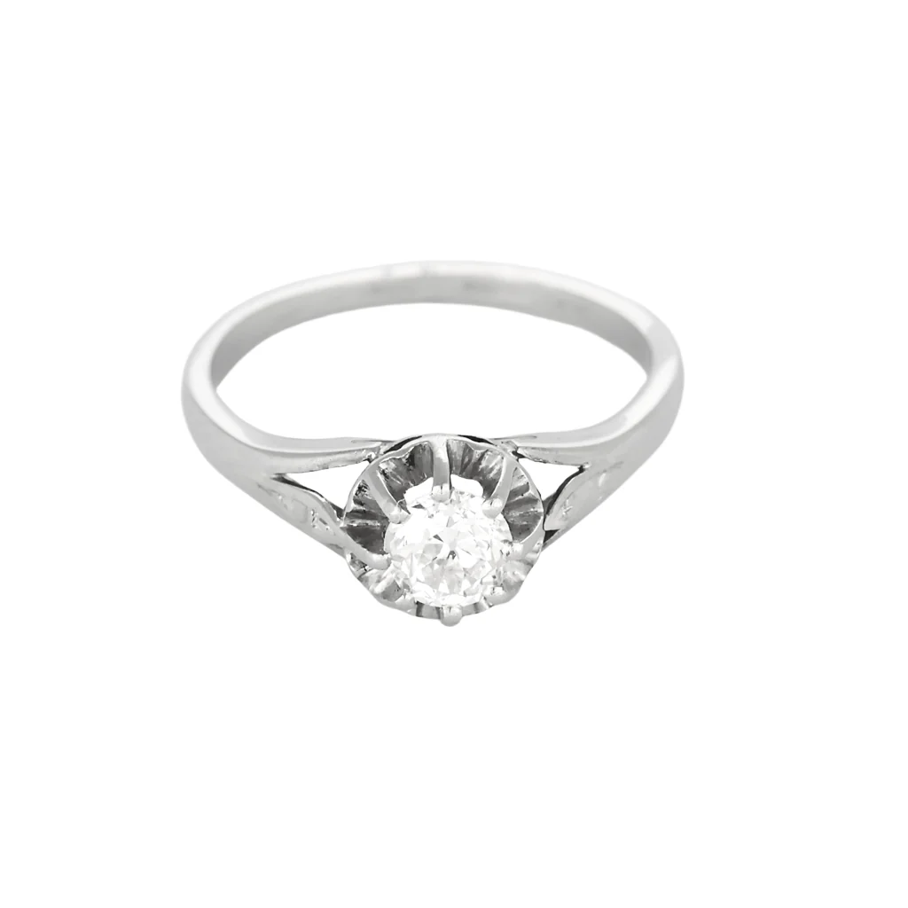 Ring Solitaire in white gold and diamond 
