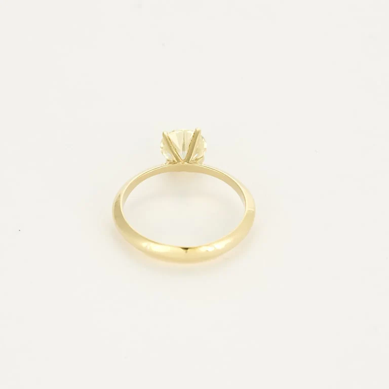 Ring Solitaire in yellow gold and diamond  - Image 6