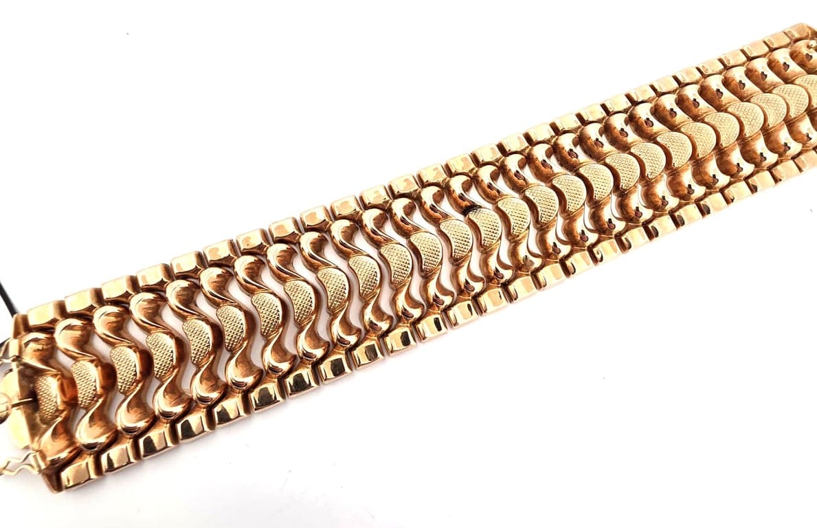 Solid 18 ct yellow gold bracelet  - Image 4