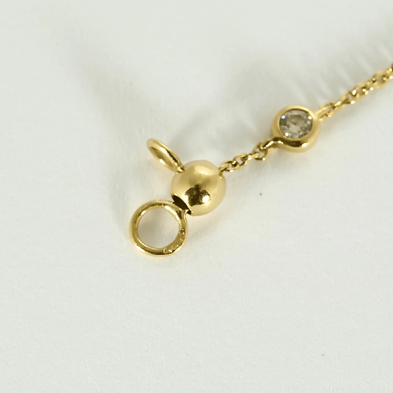 Yellow gold bracelet and small diamonds  - Image 4