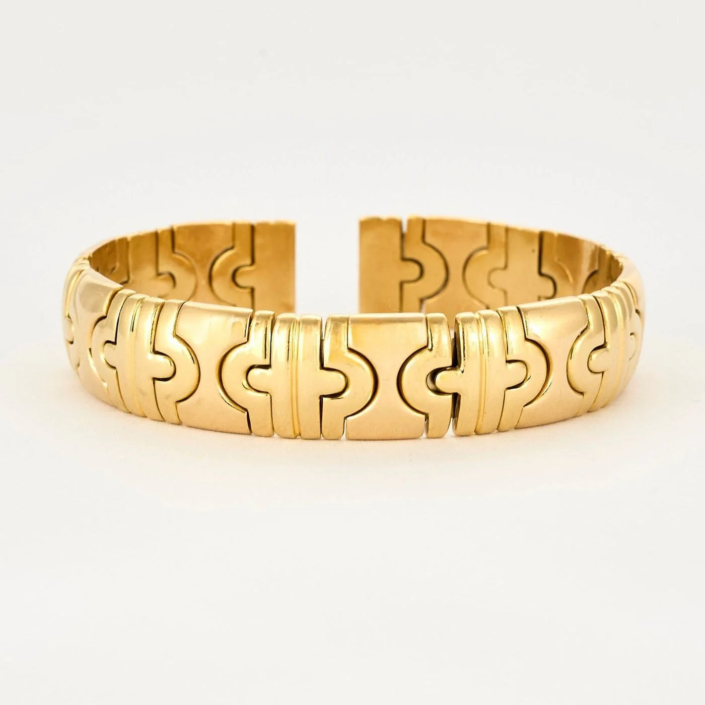 Open bangle bracelet in 18k yellow gold  - Image 5