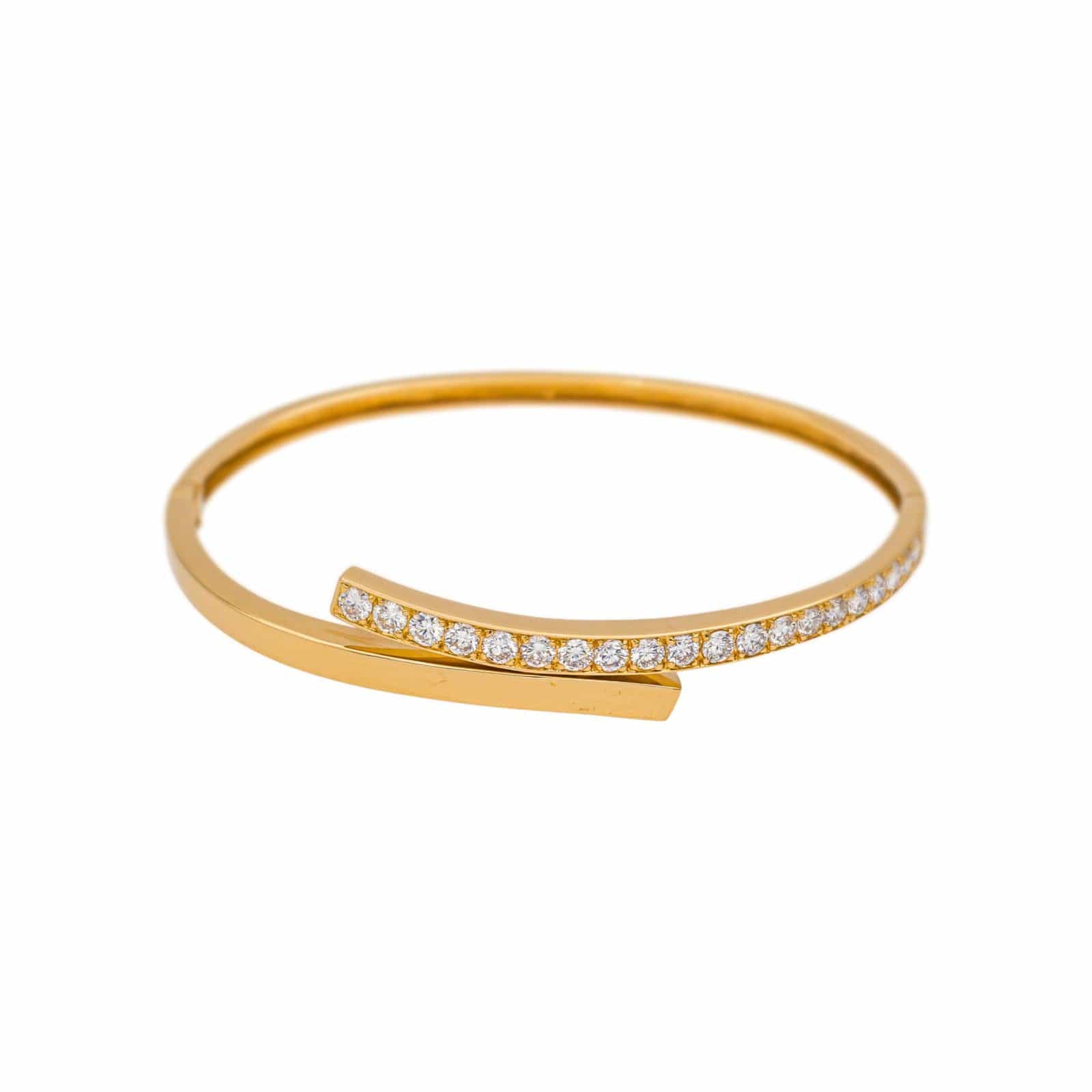 Yellow gold diamond bracelet
