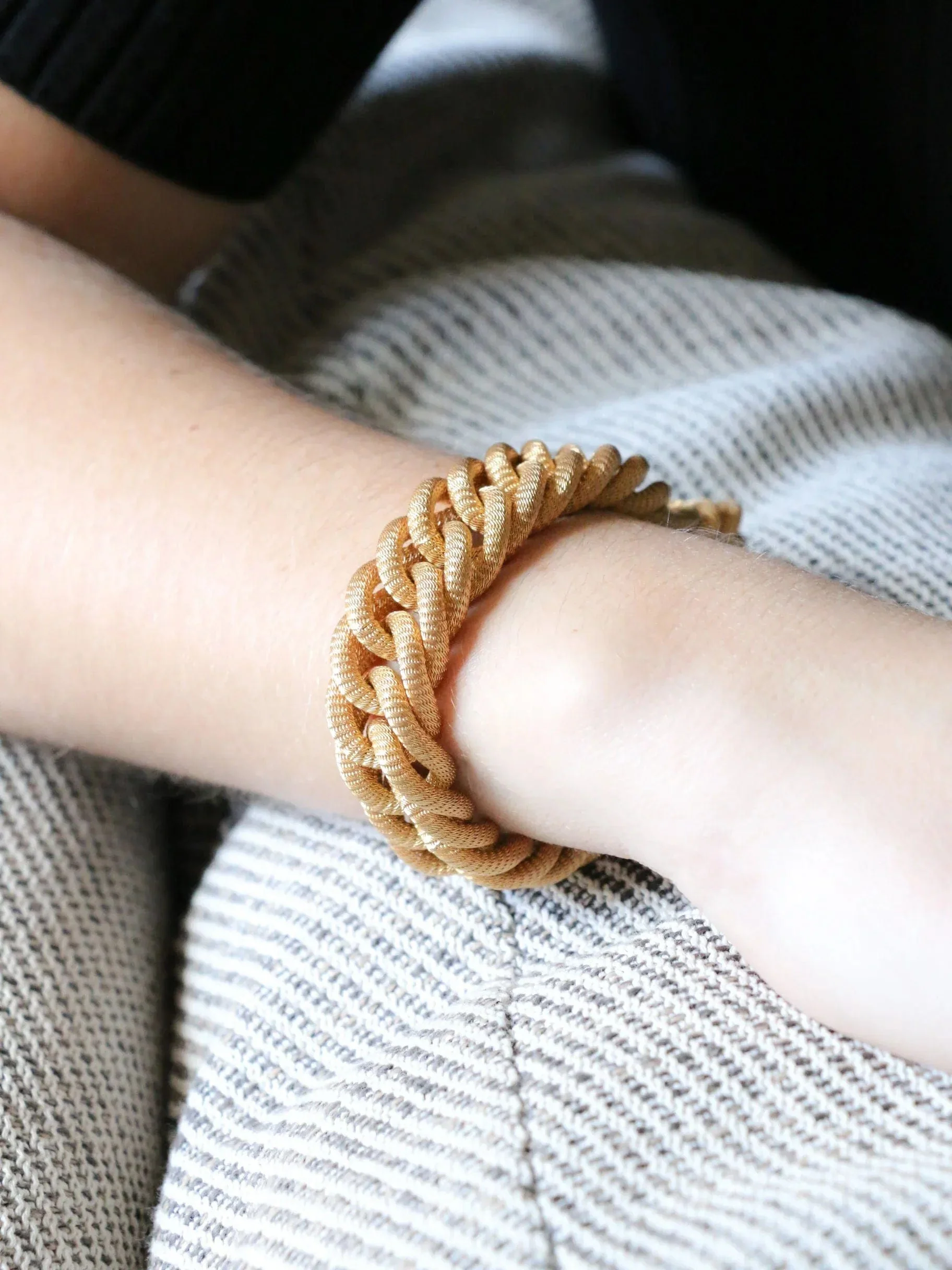 Vintage yellow gold bracelet - Image 2