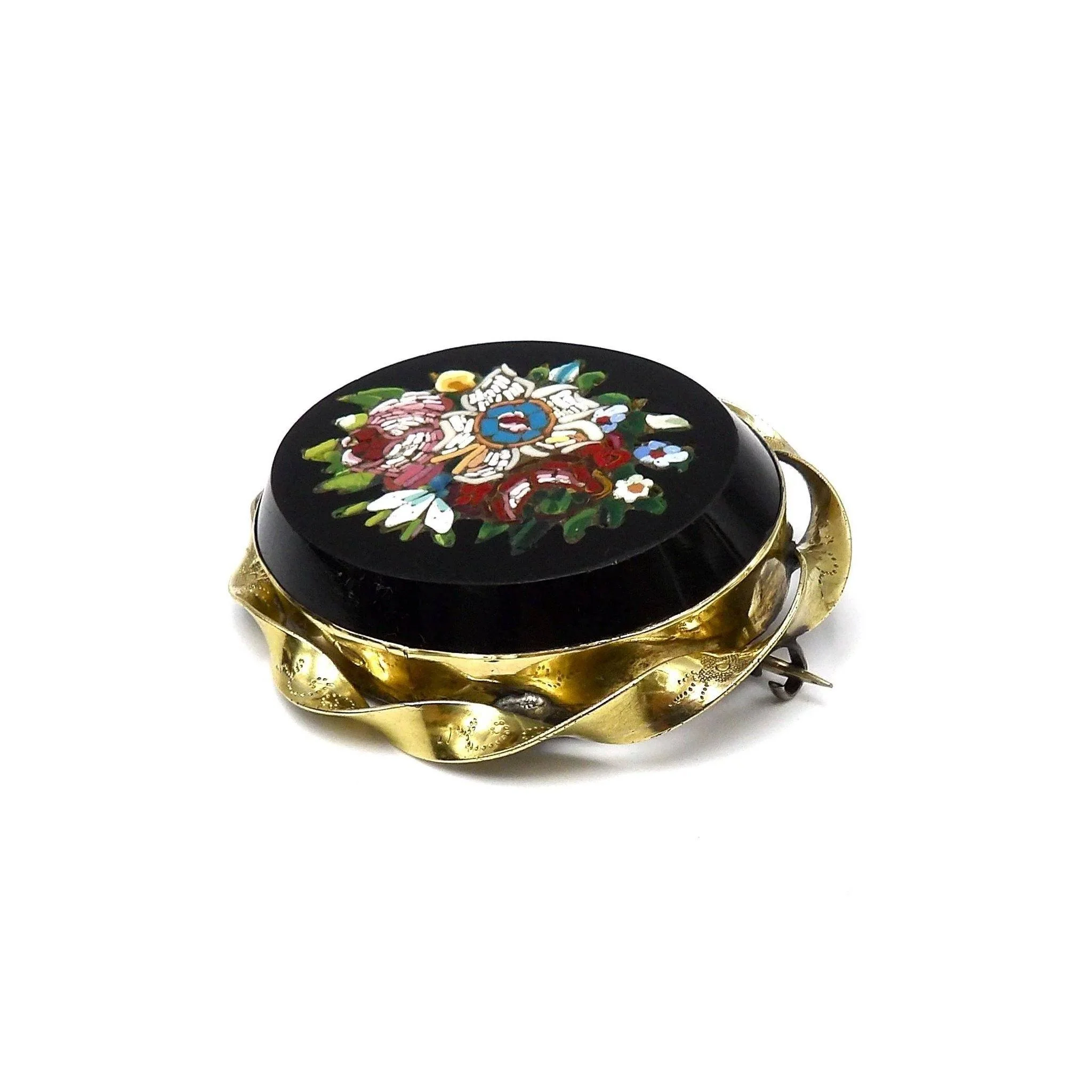 Victorian floral micro-mosaic brooch  - Image 2