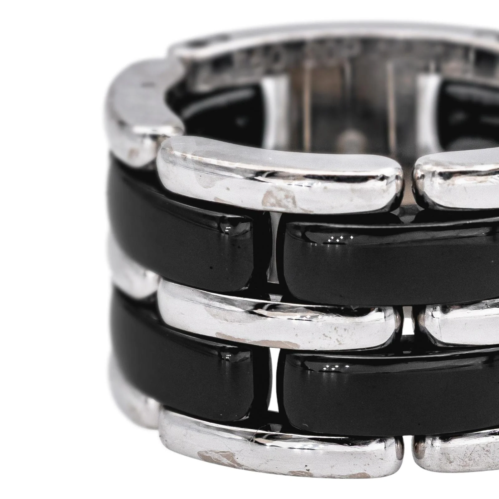 Chanel Ring Ultra White gold  - Image 8