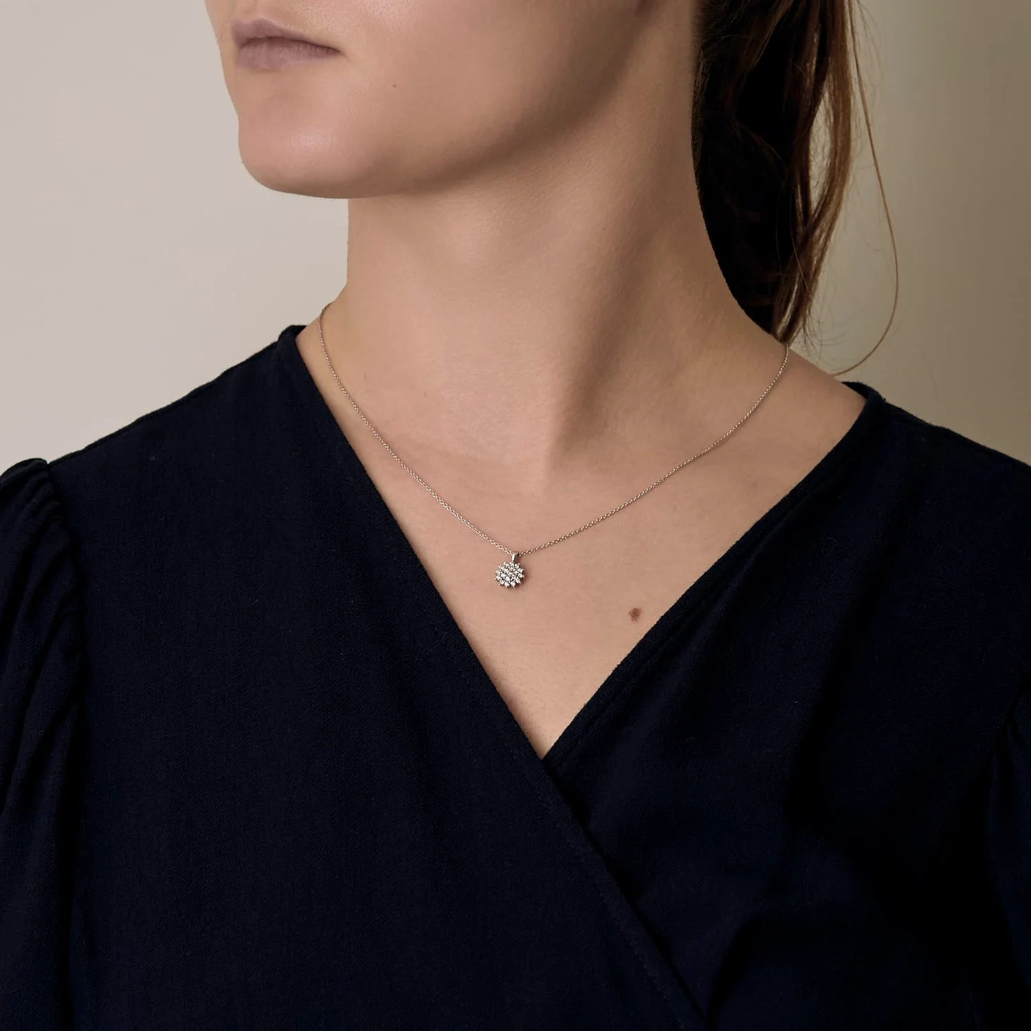 14K gold floral necklace and pendant with diamonds  - Image 2