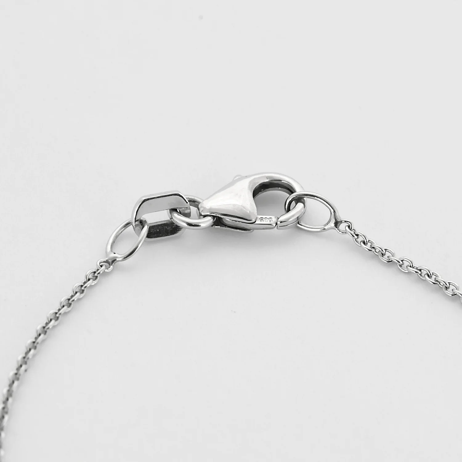 14K gold floral necklace and pendant with diamonds  - Image 5