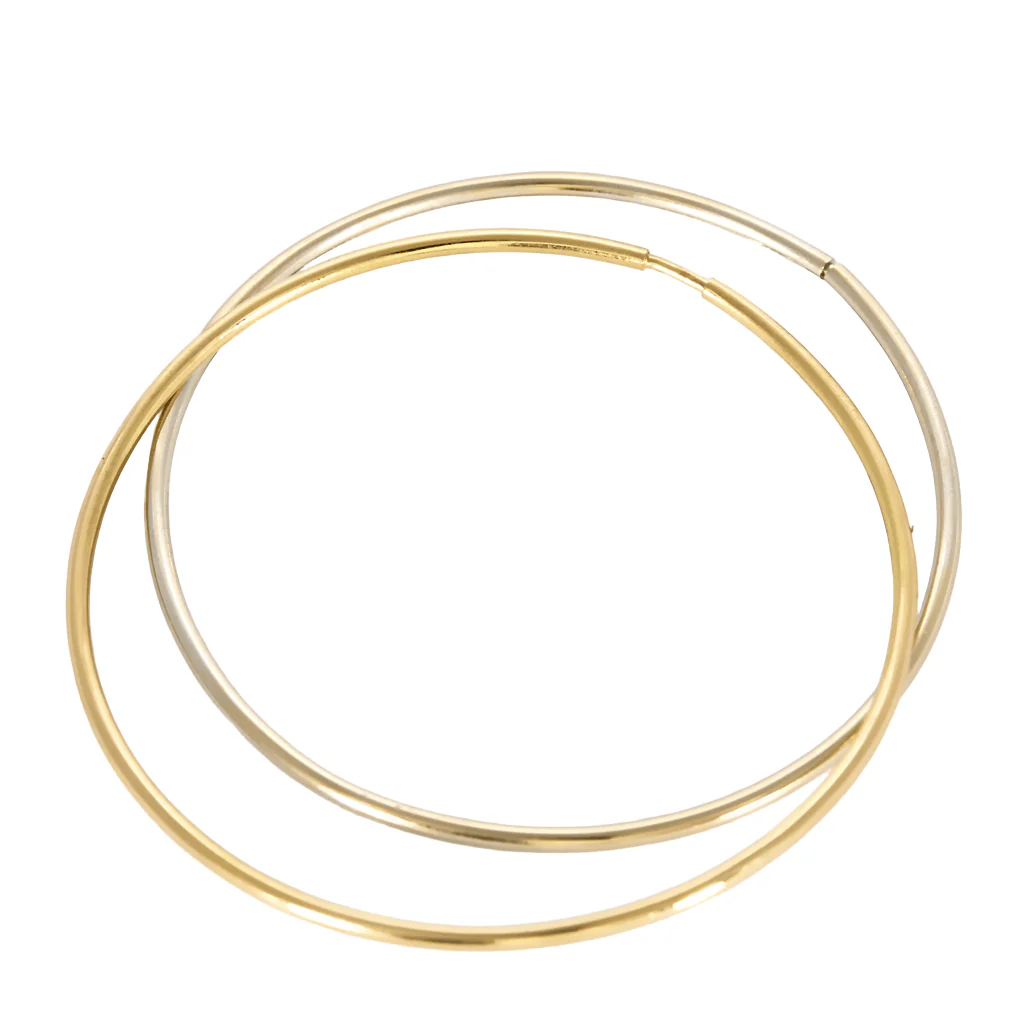 Two bangle bracelets in yellow gold and white gold 