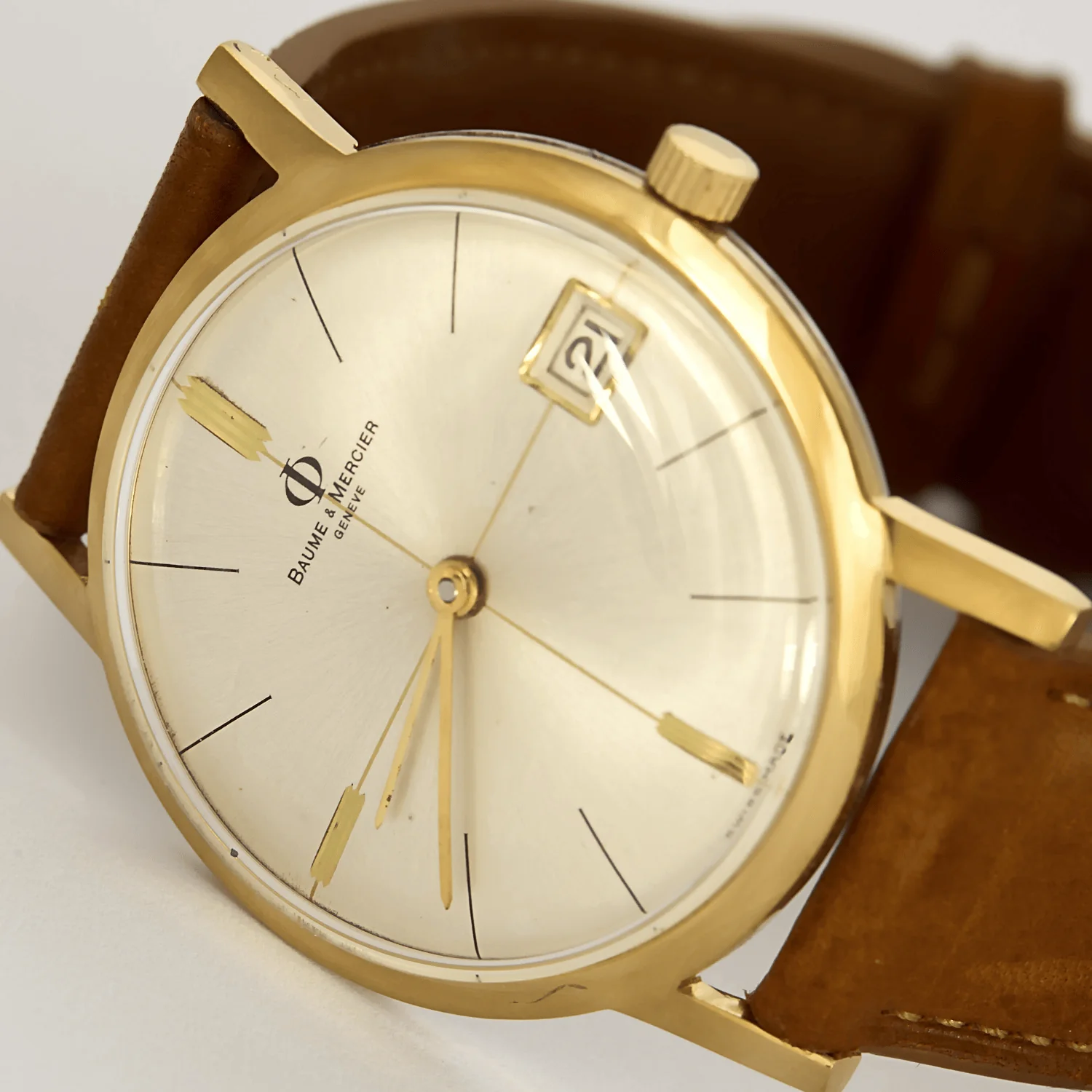 Baume et Mercier - Eterna Matic - Gold-plated steel watch with round case and automatic movement  - Image 4