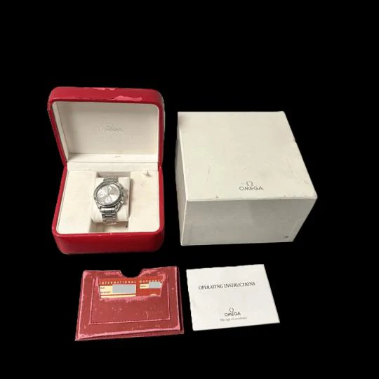 Omega Speedmaster Day Date Chronograph Watch  - Image 12