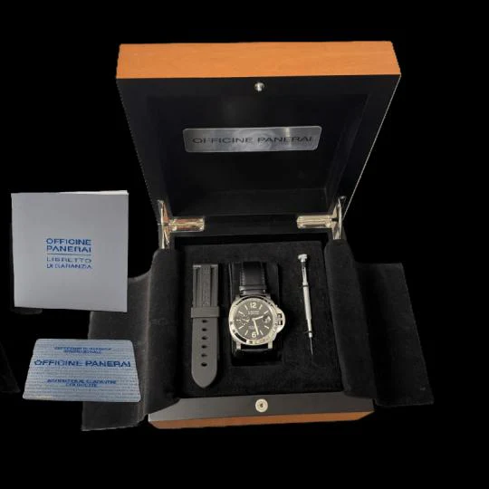 Panerai Luminor Marina Watch  - Image 11