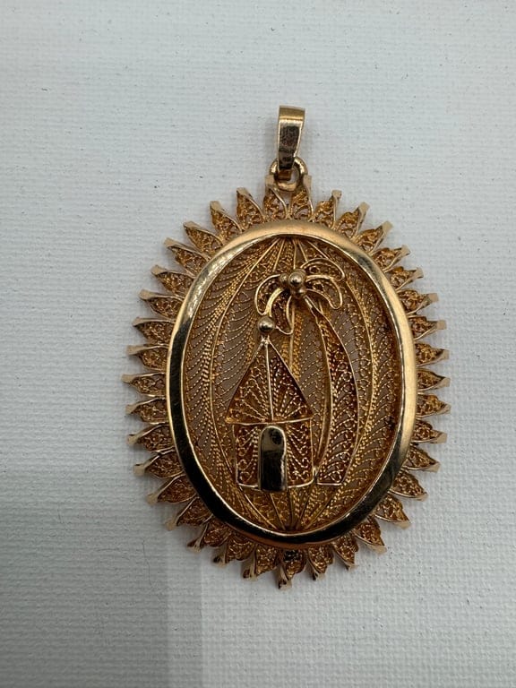 750 yellow gold filigree pendant  - Image 2