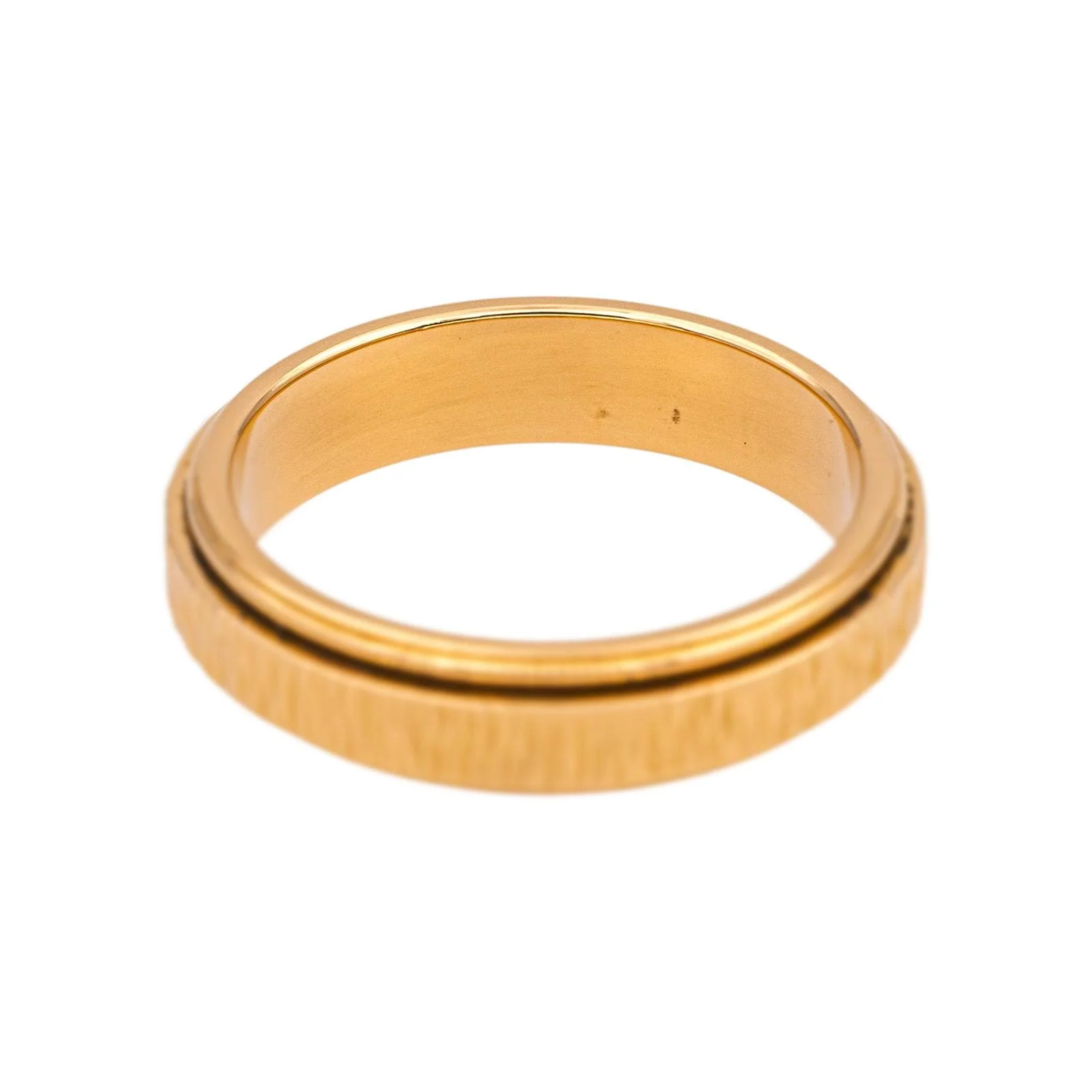 Piaget Possession Yellow Gold Diamond Ring  - Image 6