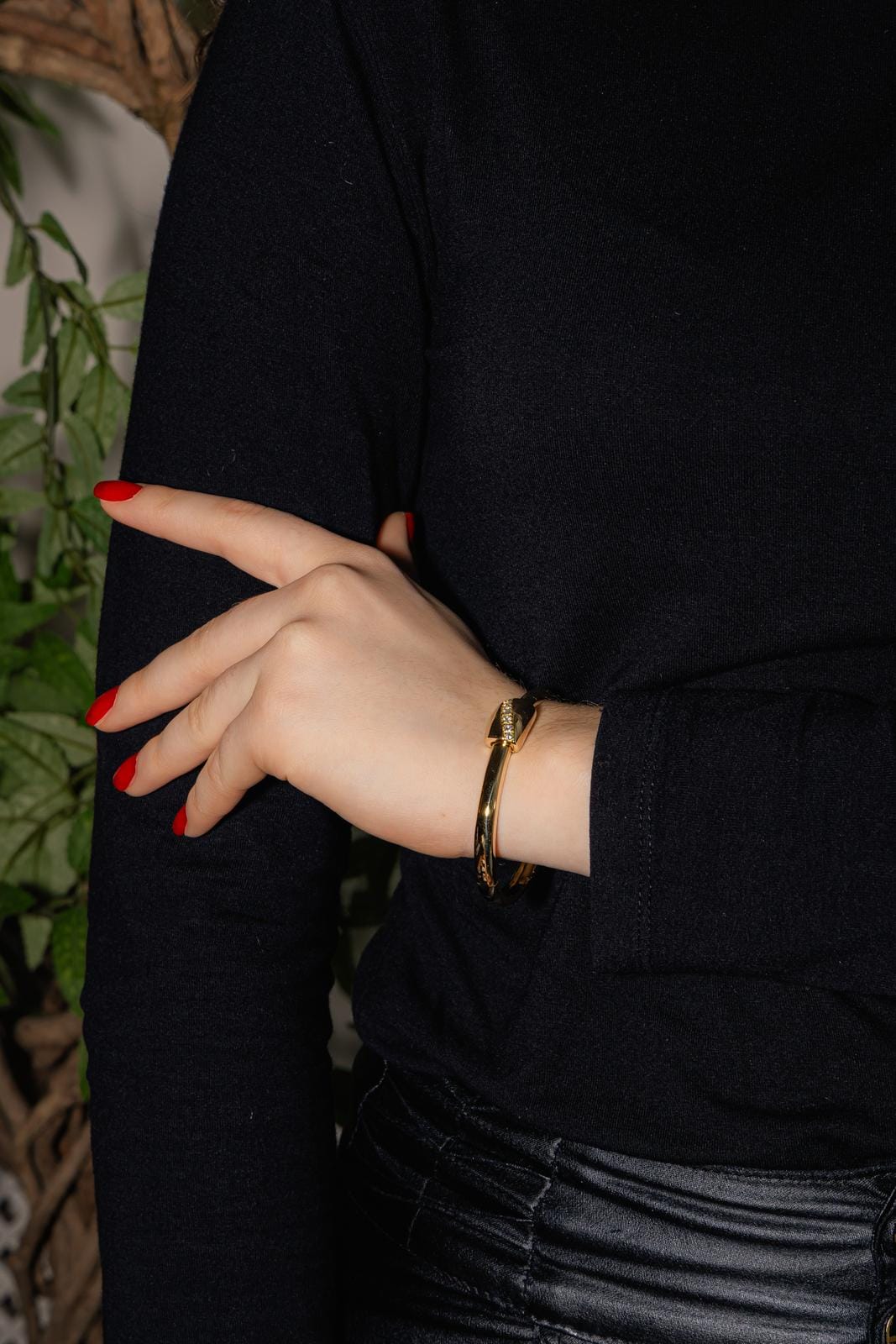 Piaget Bangle Bracelet Yellow Gold Diamond  - Image 2